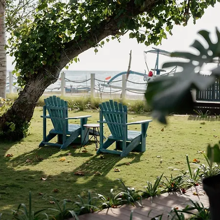 Muara Lovina Hotel